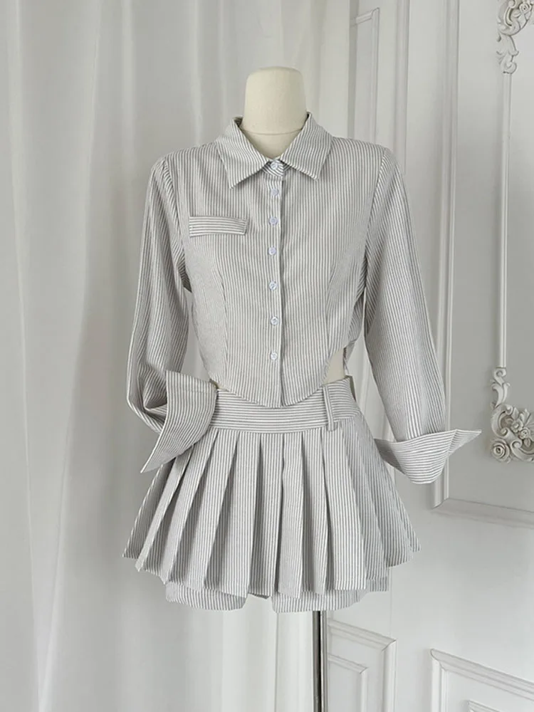"Klasični Gyaru Polo-Neck Outfit" - Slika 2