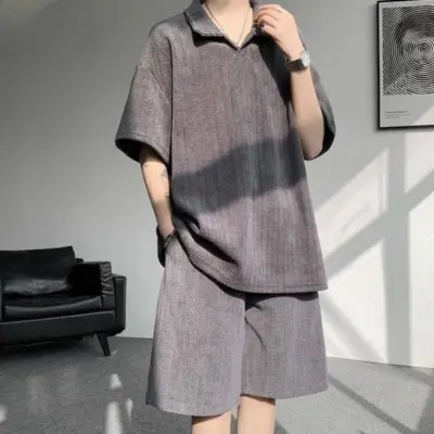 Letnji muški komplet sa stilom.