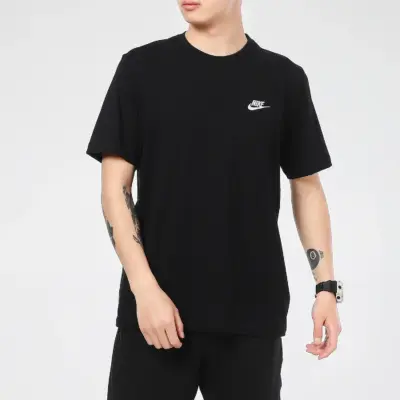 "Nike Men's Cotton T-Shirt"