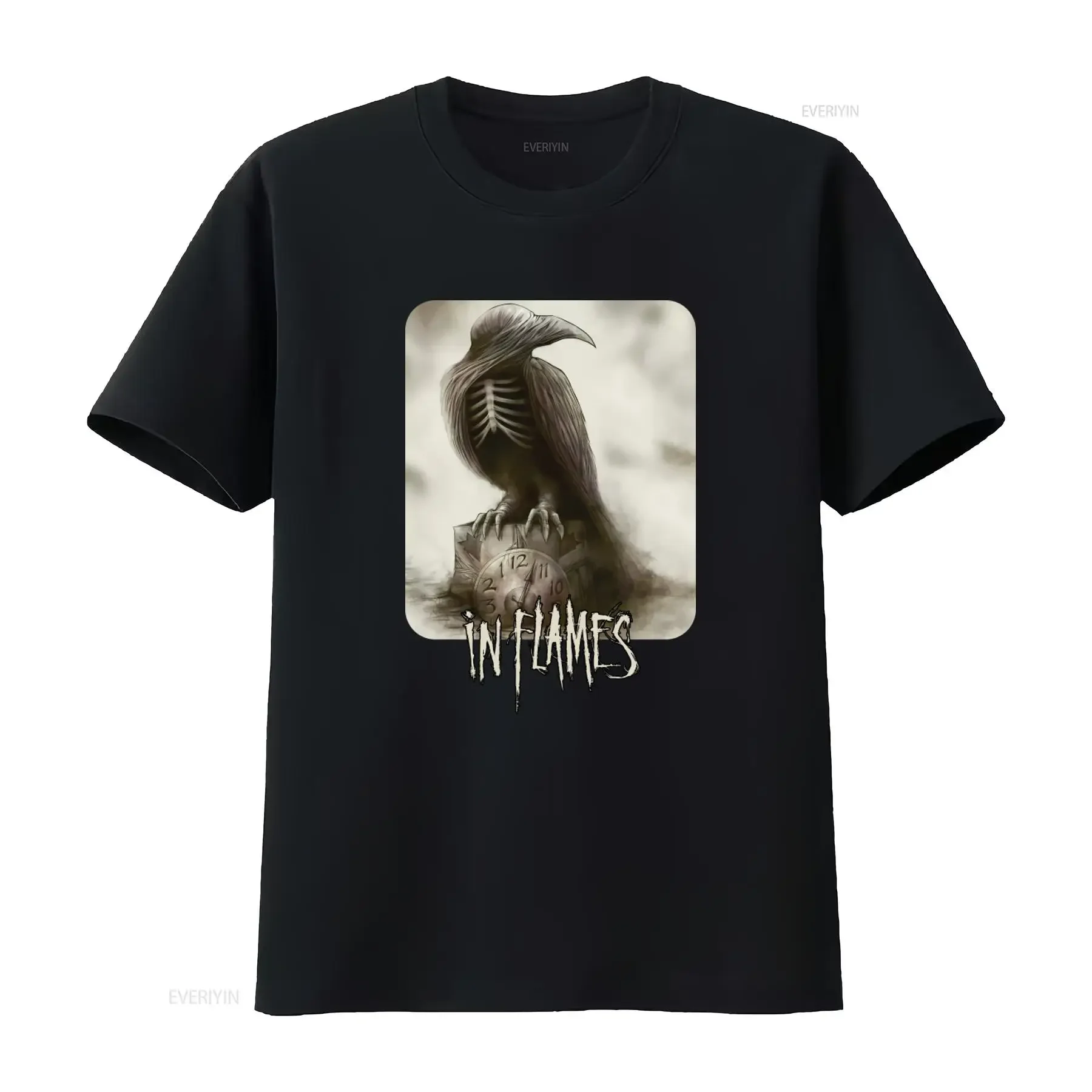 "Vatra u mraku: Unikatan T-shirt za fanove rok muzike"