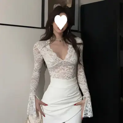 Kineska ženska majica sa dugim rukavima od čipke, V-izrez, slim fit, jesenji trend, vrhunski materijal