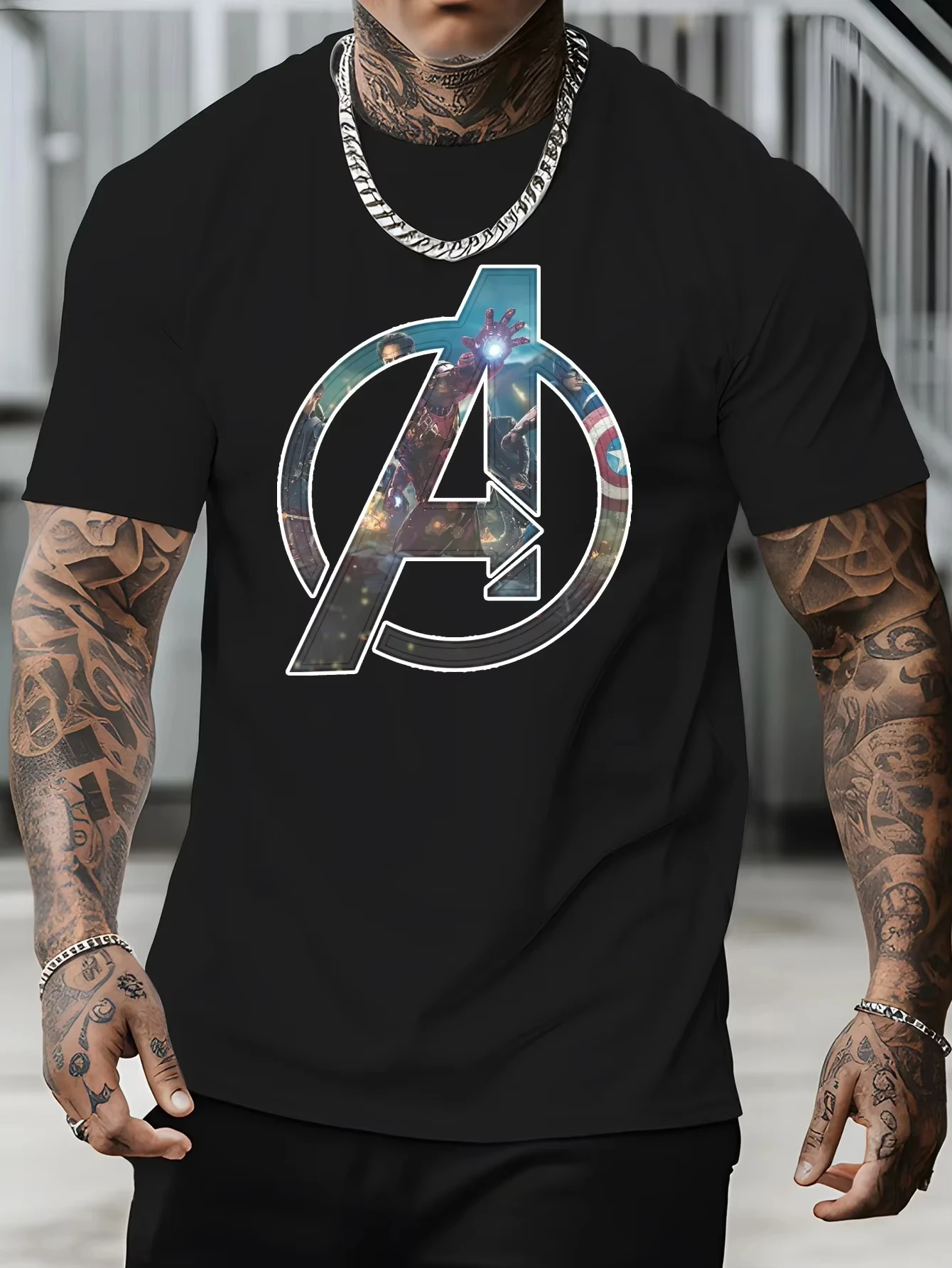 Disney Marvel Men's Pattern T-shirt