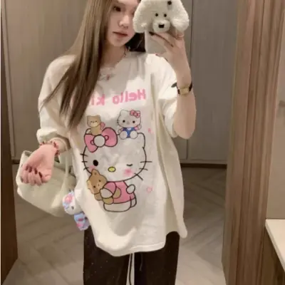 "Letnja Hello Kitty majica za odrasle i decu"