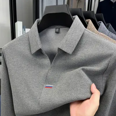 Luksuzna muška dugačka V-izrez polo majica jesenja nova šara sa vezom dizajnerska golf majica casual.