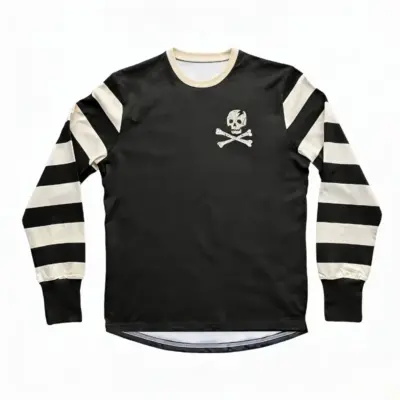 Retro Striped Pirate Skull T-shirt