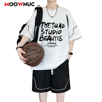 Muški komplet za trčanje: majica i šorts, letnja sportska odeća.